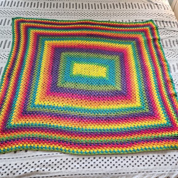 Vintage Granny Square Crochet Knit Afghan Throw Blanket Rainbow Baby Crib 57x42" - Picture 1 of 7